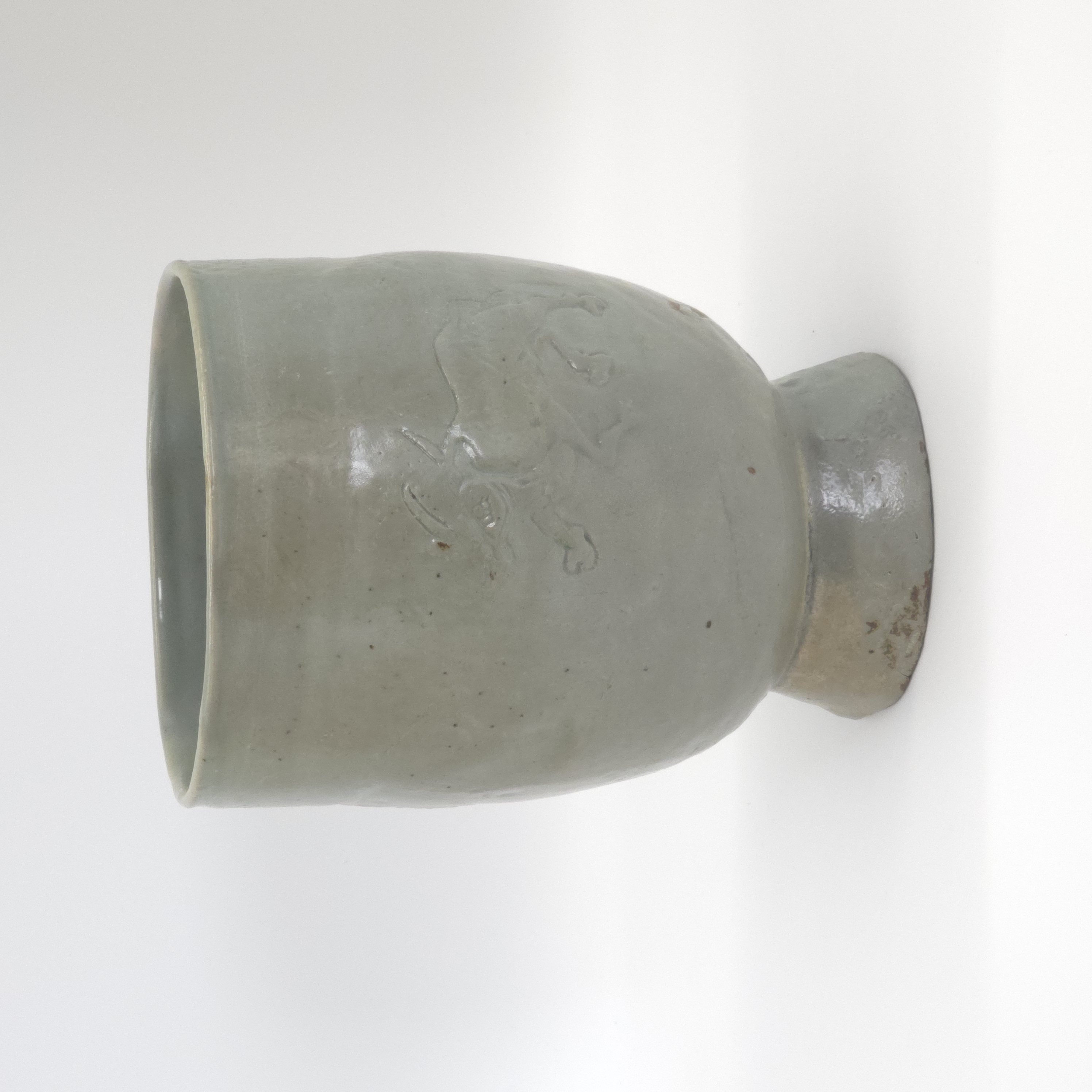 고려 청자양각우문준